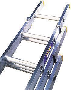 3.0m Aluminium Triple Extension Ladder