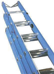 2.5m Glass Fibre Triple Pole Ladder