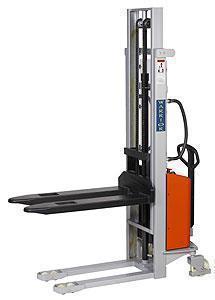 Electro Hydraulic Stacker - height 2450mm