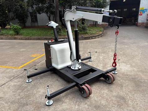 Warrior WRPDCB900SJ 900kg Fully Powered Counterbalanced Crane with Rotating Jib - main image